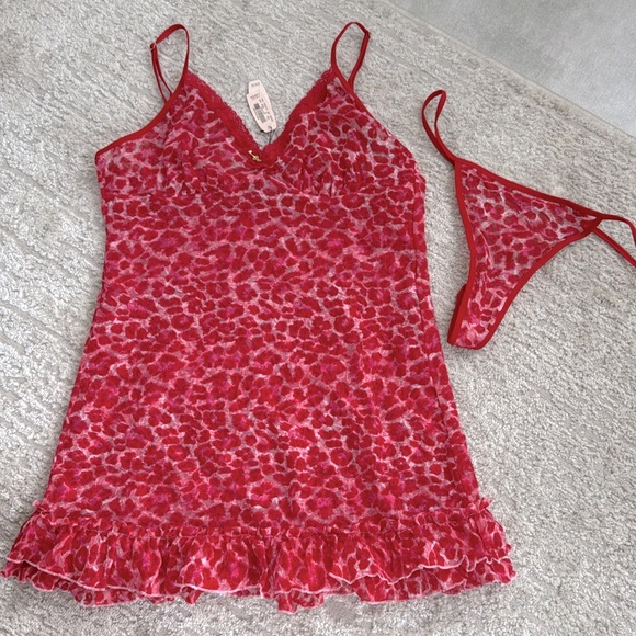 Victoria's Secret Other - NWT Victoria's Secret Leopard Print Semi Sheer Top and Thong 2 pc. Set - Size L